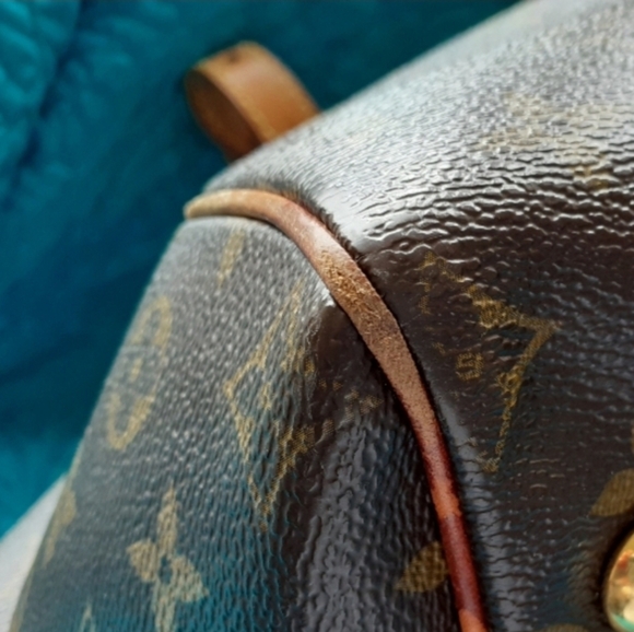 **AUTHENTIC** One Owner Louis Vuitton Discontinued Tivoli Monogram - Picture 5 of 7